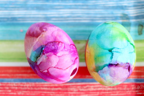 Sharpie tye dyed easter eggs via Happy Hooligans