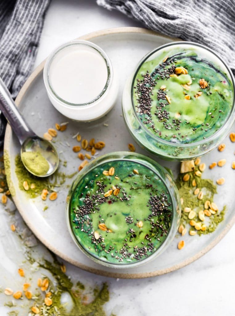 Creamy Coconut Spirulina Superfood Smoothie – Cotter Crunch