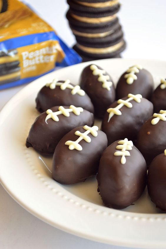 OREO Cookie Ball Footballs By House of Yumm