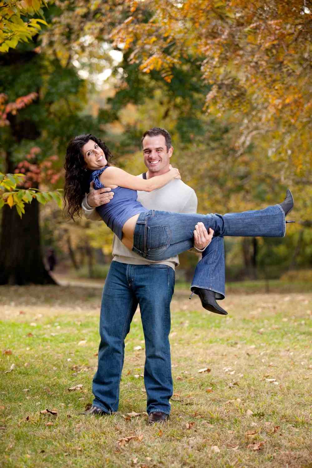 TRUST Strong Relationship
